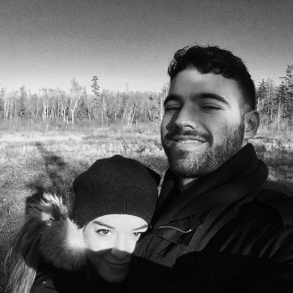 Meet your Posher, Alica - Picture 1 of 1